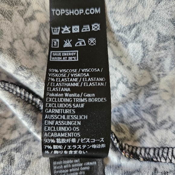 Floral Wrap Dress - Picture 11 of 16